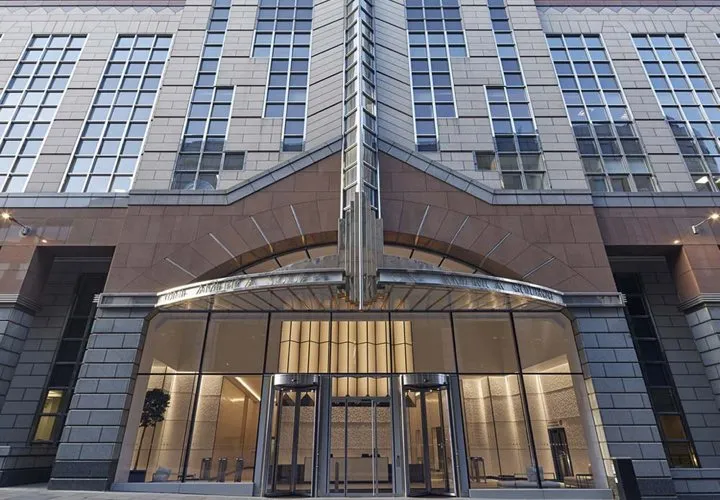 One America Square main entrance